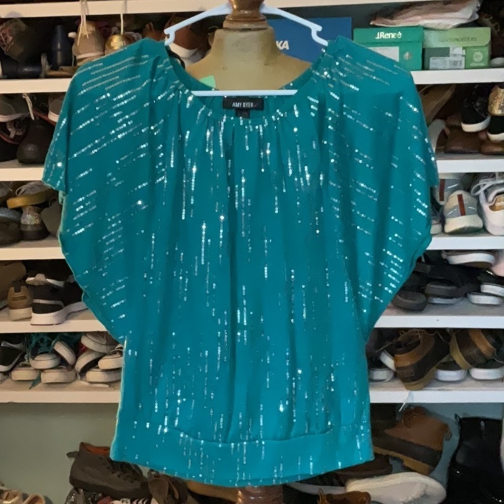 EUC kids AMY BYER shirt